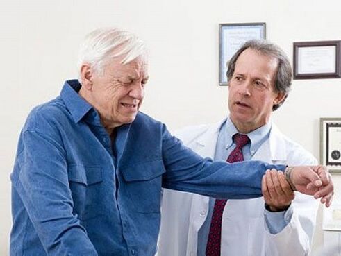 See a doctor for joint arthrosis
